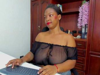 ValkiriaContee webcam model stream image