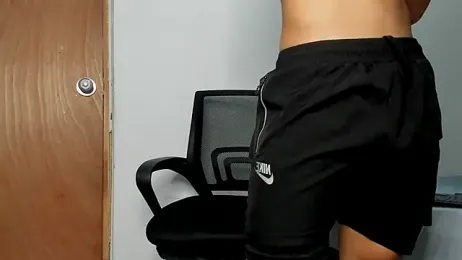 andrew_rose_ webcam model stream image