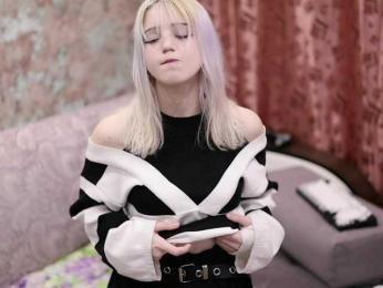 Yunakiss webcam model stream image