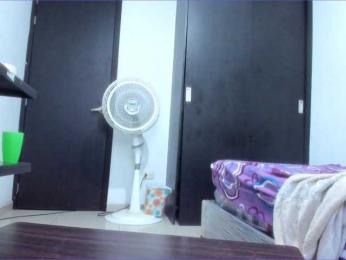 AssParadisse webcam bongacams model stream image