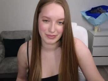 evajuly webcam model stream image