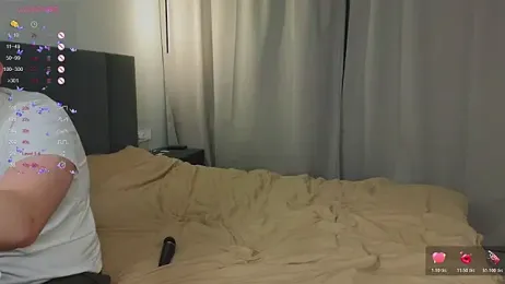 W___ webcam model stream image