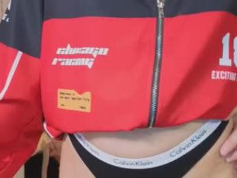 saint_trisha webcam model stream image