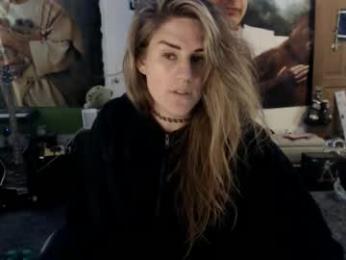 katiecutie_5 webcam model stream image