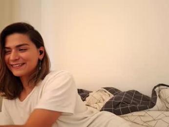 skyamber8v2 webcam model stream image