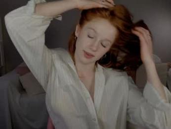 leahsthetics webcam model stream image