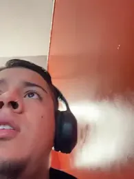 OliverTabordaa webcam model stream image