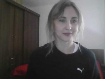 LunaSecret1 webcam model stream image