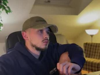 daimon_hall webcam model stream image