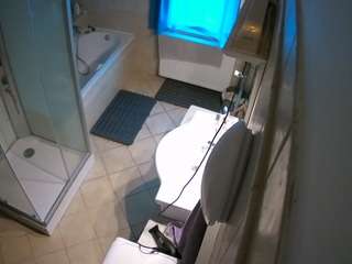 voyeurcam-julmodels-bath-2nd-2 webcam model stream image