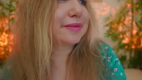 HappyLisa webcam model stream image