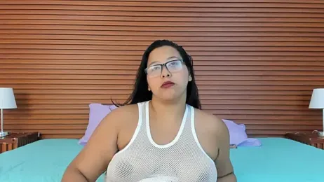 DeepandCurvy webcam model stream image