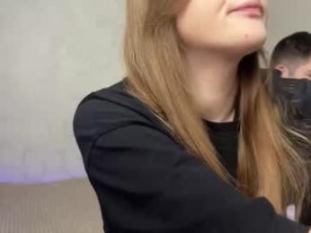 vibe_and_night webcam model stream image