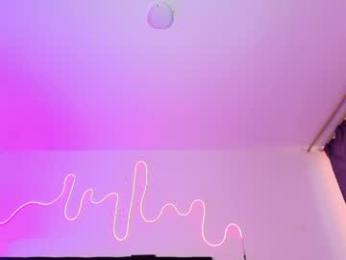 nahiavictoria webcam chaturbate model stream image