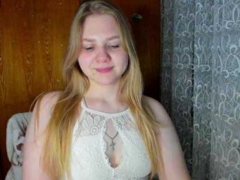 Emma-Frizea webcam model stream image