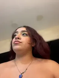 NaughtyNinnaXXX webcam model stream image