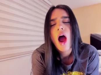 sofi_saenzz webcam model stream image