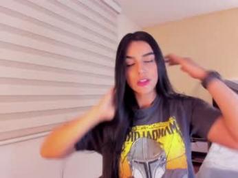 sofi_saenzz webcam model stream image