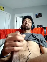 BigPrettyDick777 webcam model stream image