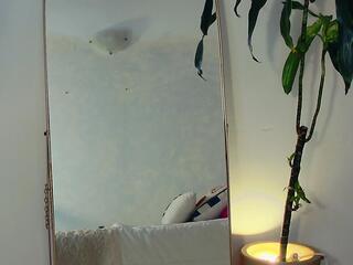 Alyssa Bonett webcam model stream image