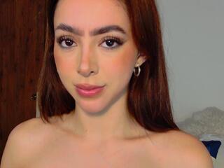 Alyssa Bonett webcam model stream image