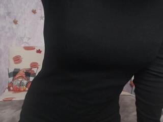 Michel Lee webcam model stream image