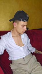 robinodxxx webcam cam4 model stream image