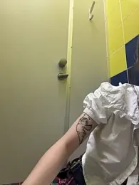 mmelicious webcam model stream image