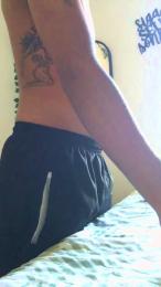 elvisnaomorreu webcam model stream image