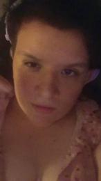 R1otch1ld webcam model stream image