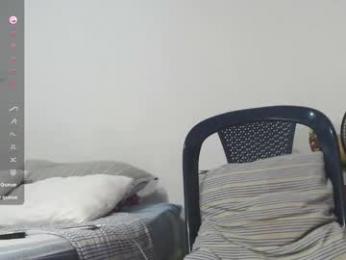 th_russ webcam model stream image