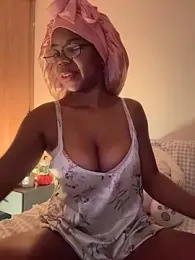 Sweet-Jade webcam model stream image