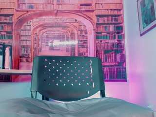 emeli-roushot webcam model stream image