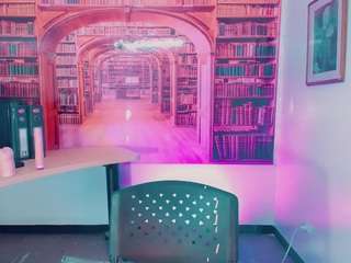 emeli-roushot webcam model stream image