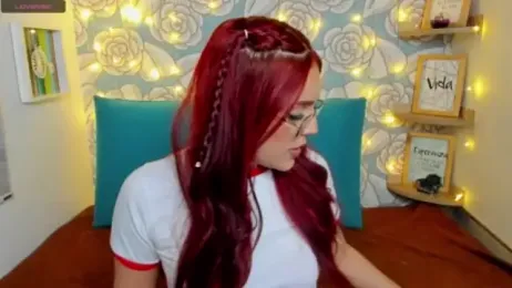 HazzelGray webcam model stream image