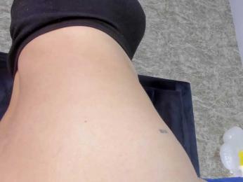 Lily-Woodz webcam model stream image