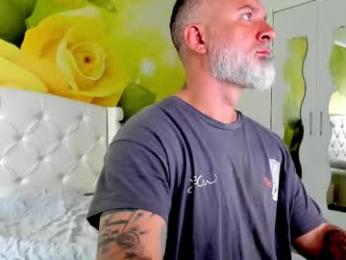 blowmyxxl webcam model stream image