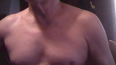 TUYOh webcam model stream image