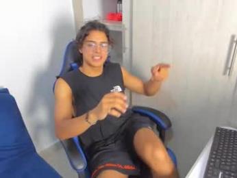 silva1004 webcam model stream image