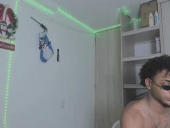 silva1004 webcam model stream image