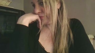 EMMABIONDA webcam model stream image