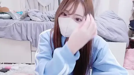 _chanMOMO_ webcam model stream image