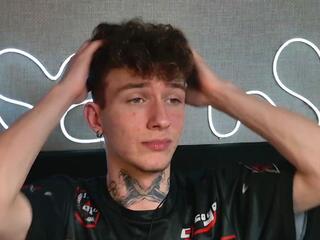 Marvin Irving webcam model stream image