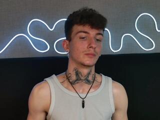 Marvin Irving webcam model stream image