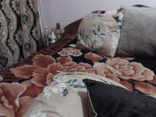 queentwerk webcam model stream image