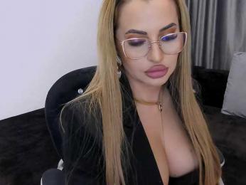 lovelyblondyx webcam model stream image