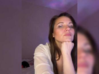 Girlaa webcam model stream image