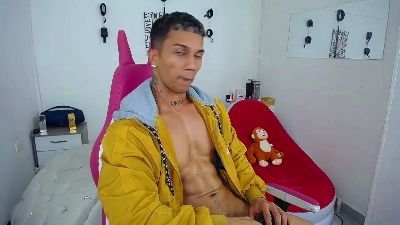 Leonard_Price webcam model stream image