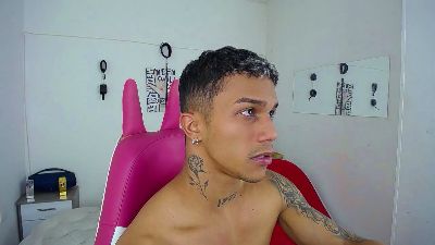 Leonard_Price webcam model stream image