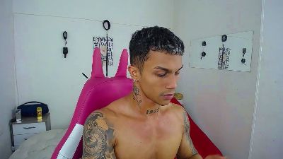 Leonard_Price webcam model stream image